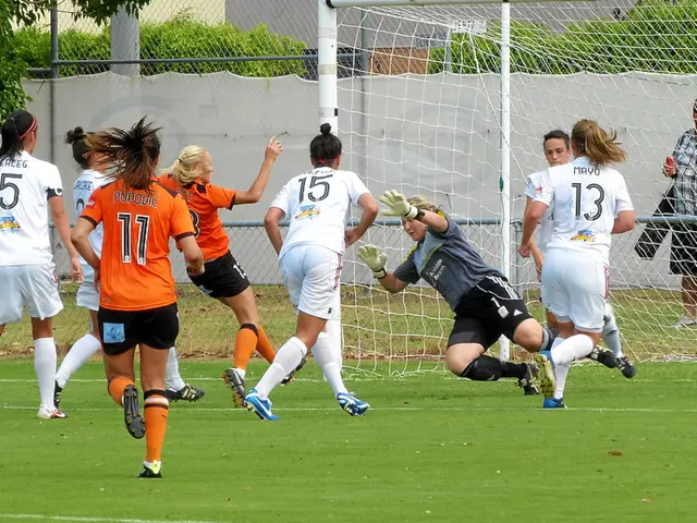 Improving Physical Workouts through Personalized Elements that Elicit Multiple Emotions in a Game...