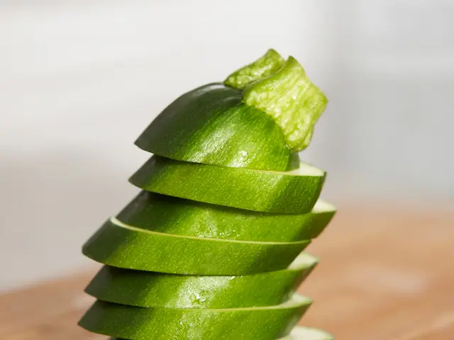 Advantages of Homemade Cucumber Water and a Simple Guide to its Preparation