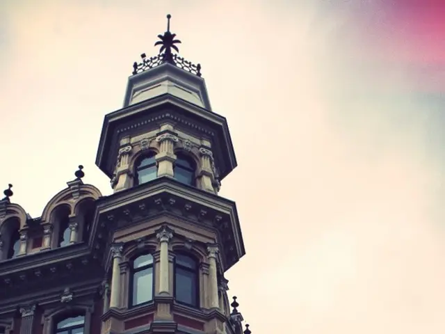 Prevent window fog and mould growth this winter by using the house 'venting' technique